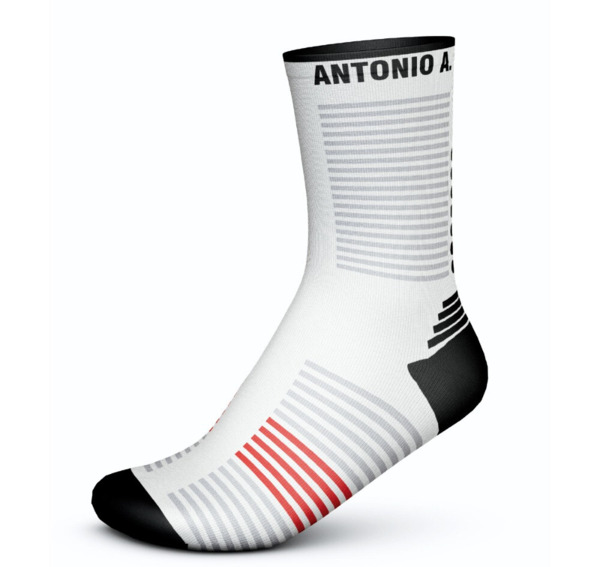 Calcetines técnicos deportivos personalizados con tu nombre – Pack de 1 par – Transpirables y cómodos (2)