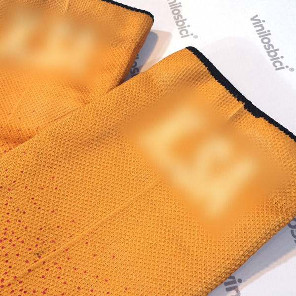 Calcetines técnicos deportivos personalizados con tu nombre – Pack de 1 par – Transpirables y cómodos (6)