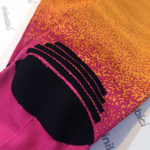 Calcetines técnicos deportivos personalizados con tu nombre – Pack de 1 par – Transpirables y cómodos (7)