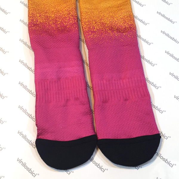 Calcetines técnicos deportivos personalizados con tu nombre – Pack de 1 par – Transpirables y cómodos (8)