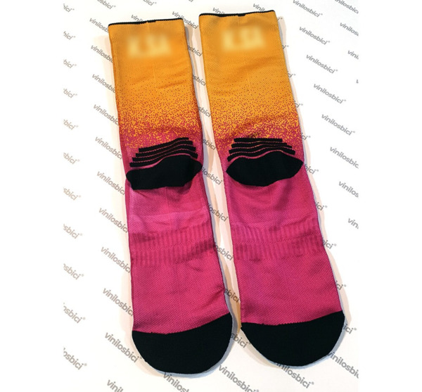 Calcetines técnicos deportivos personalizados con tu nombre – Pack de 1 par – Transpirables y cómodos (12)
